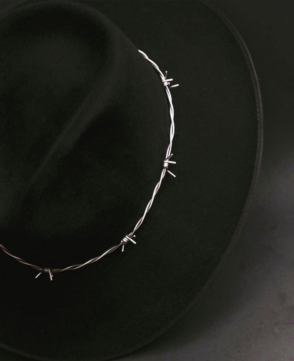 Barbed shop wire band