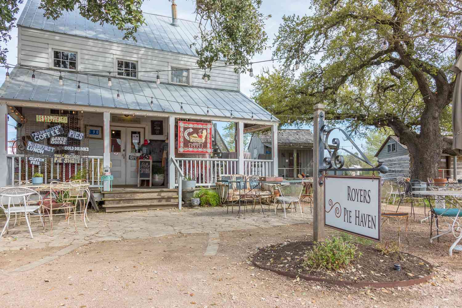 Discovering the Charm of Round Top